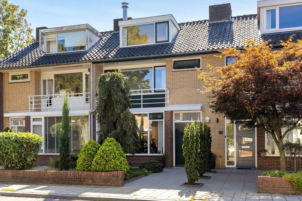 Wat komt er kijken bij een woningverkoop na overlijden?